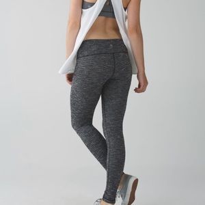 Grey knit Wunder Under low rise lululemon leggings